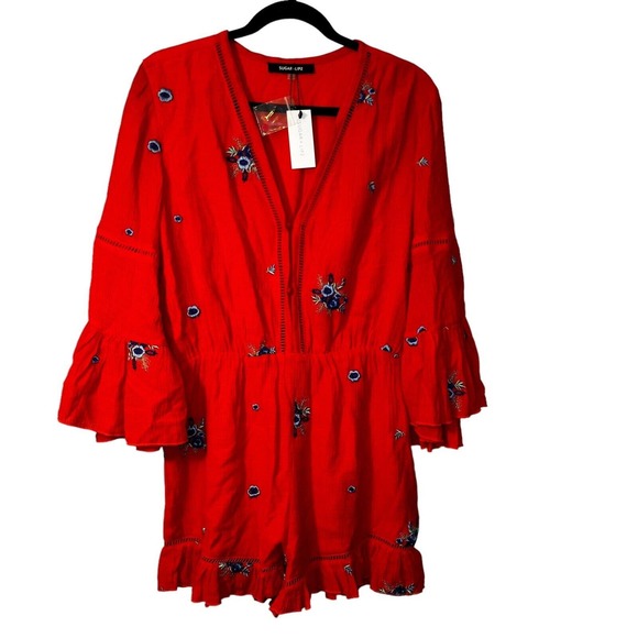 Sugar + Lips Romper Size Medium Red Floral Embroidery NWT! Tropical Summer‎ - Picture 1 of 7